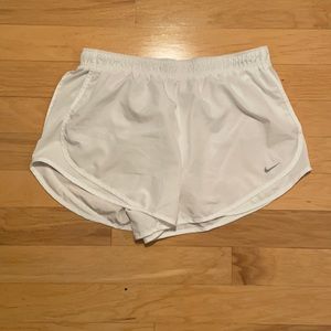 Nike Athletic Shorts White Size XL BARELY WORN